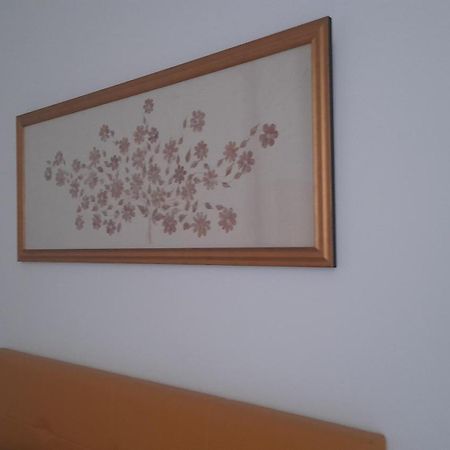 Nonna Vittoria Apartment ซาแลร์โน ภายนอก รูปภาพ